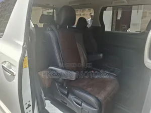 Toyota Alphard 2014 White
