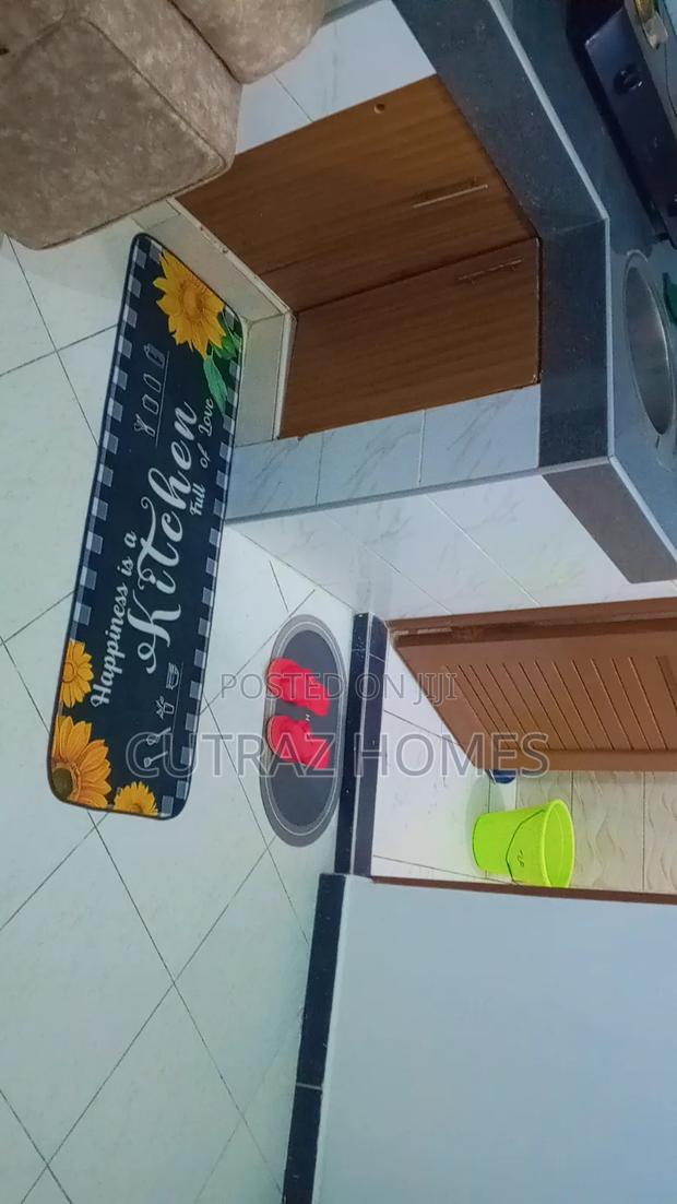 Airbnb to Let - main view