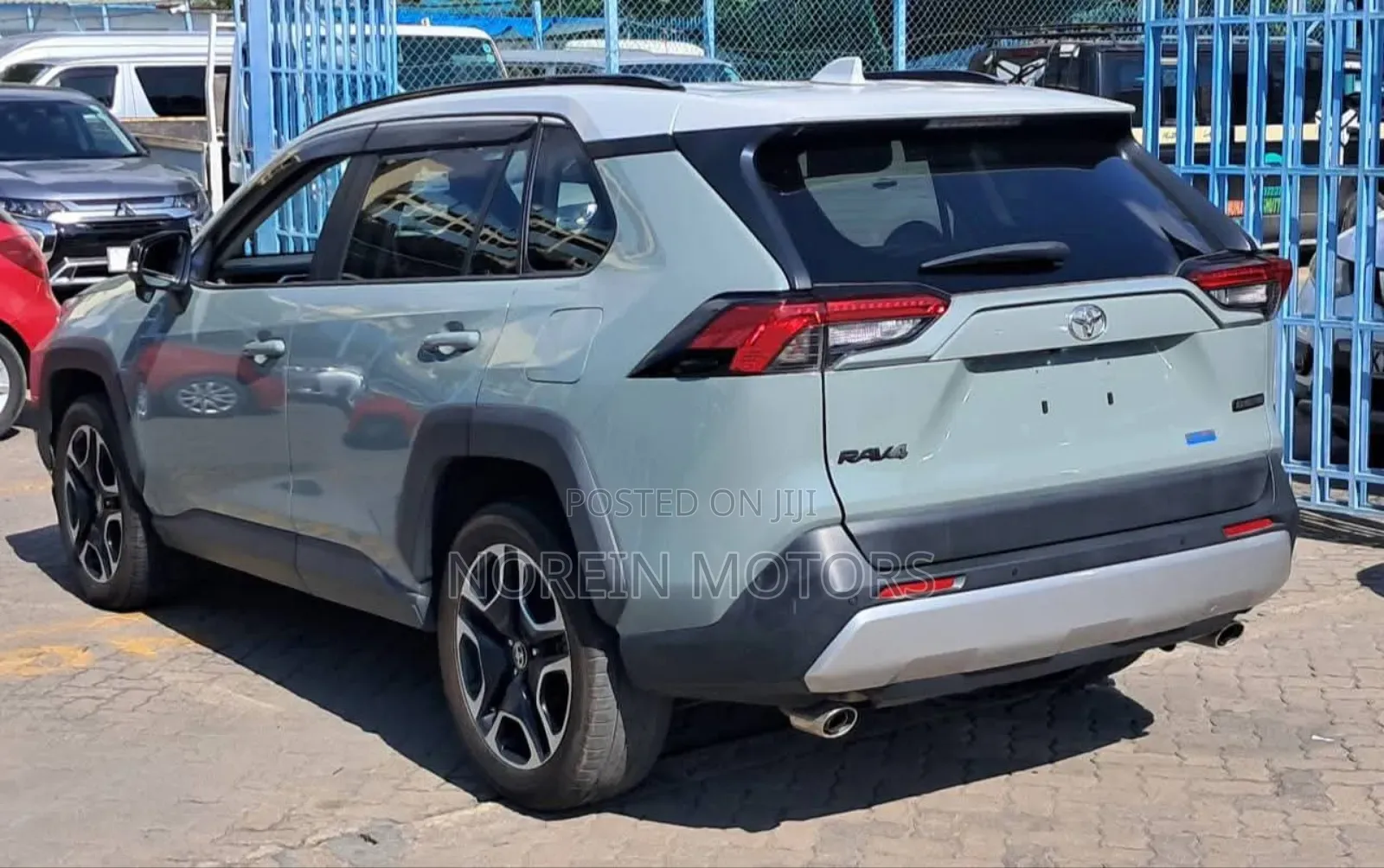 Toyota RAV4 2019 Gray