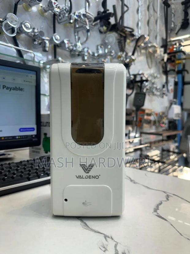 Valdeno Manual Soap Dispenser - main view