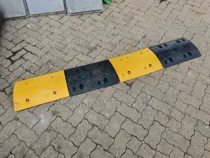 Heavy Duty Rubber Speed Bump/ Breaker
