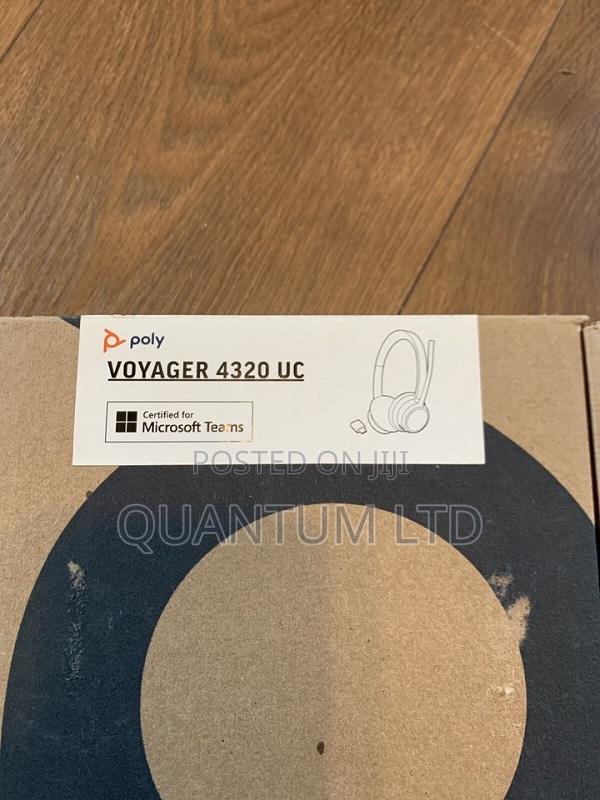 Poly Voyager 4320-Uc Wired /Wireless Bluetooth Headset - main view
