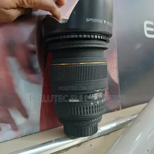 24-70mm 2.8 Sigma Nikon Lense