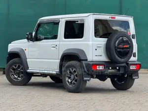 Suzuki Jimny 2019 White