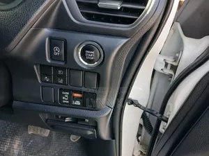 Toyota Noah 2018 White