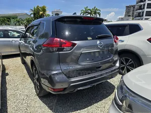 Nissan X-Trail 2.0 Petrol AWD 2019 Gray