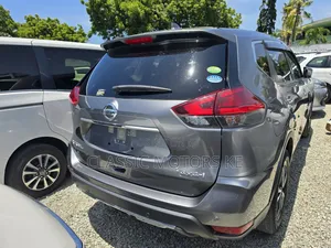 Nissan X-Trail 2.0 Petrol AWD 2019 Gray