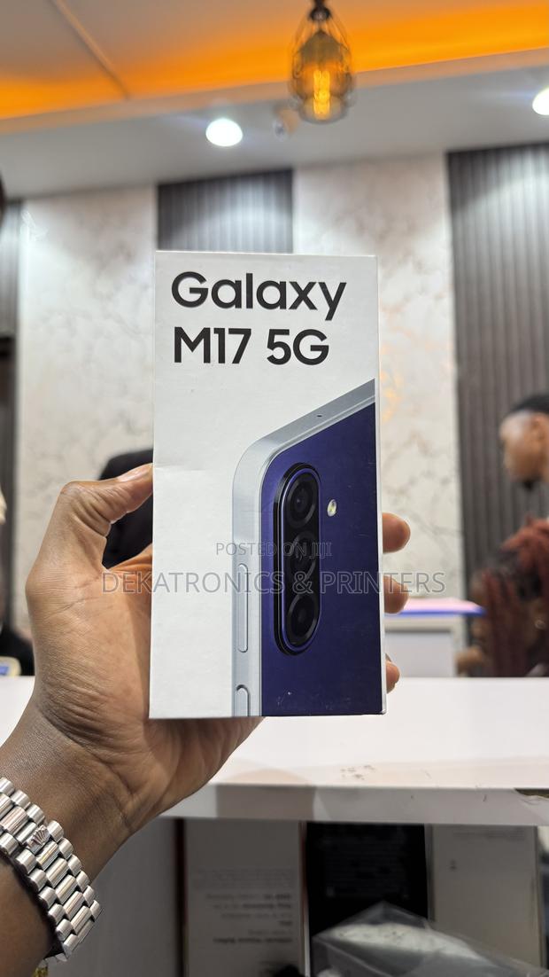 New Samsung Galaxy M17 5G 128 GB Black