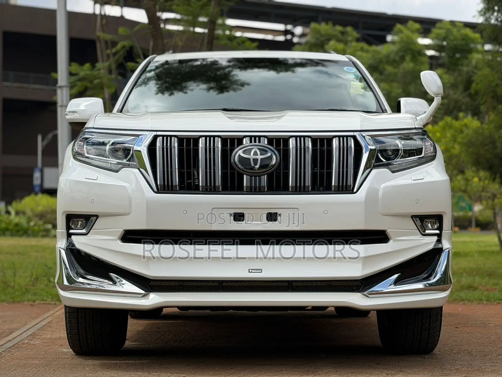 Toyota Land Cruiser Prado 2.8 2020 White