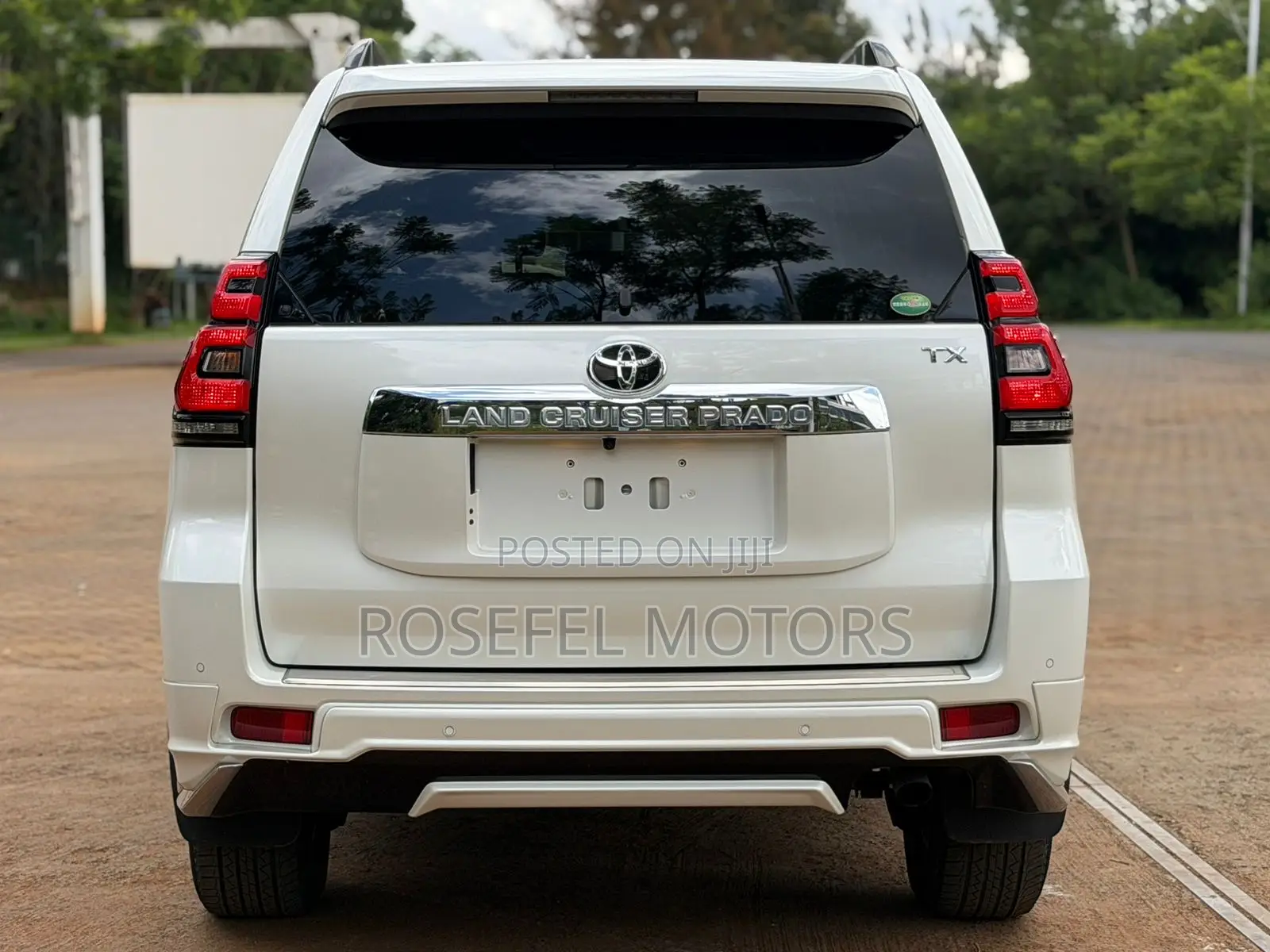 Toyota Land Cruiser Prado 2.8 2020 White