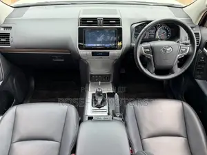 Toyota Land Cruiser Prado 2.8 2020 White