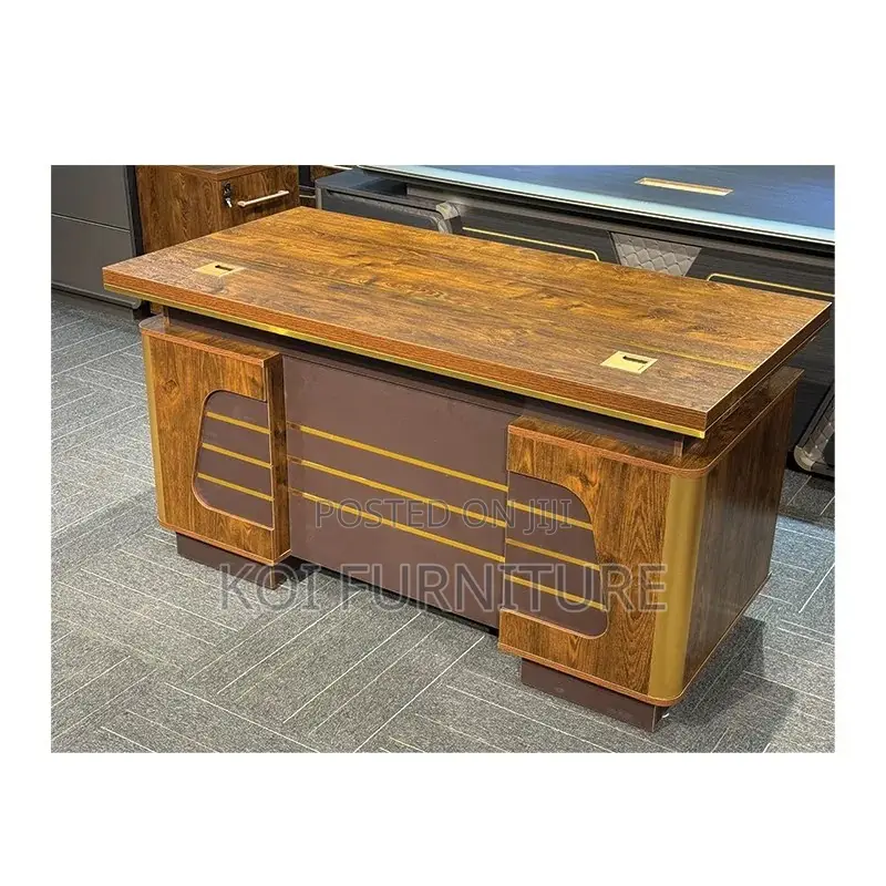 Office Desk; 140cm Executive Desk With Lockable Drawers