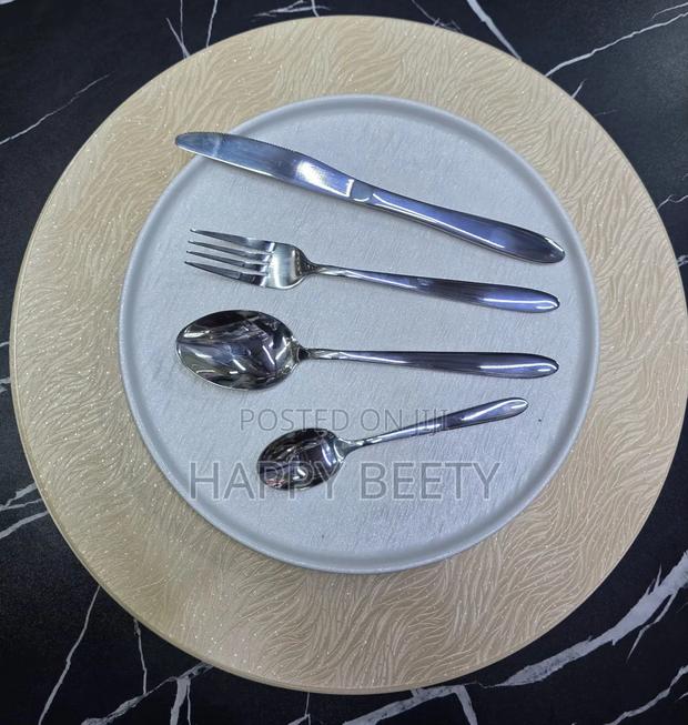 Premium Quality Flatware - thumbnail 3