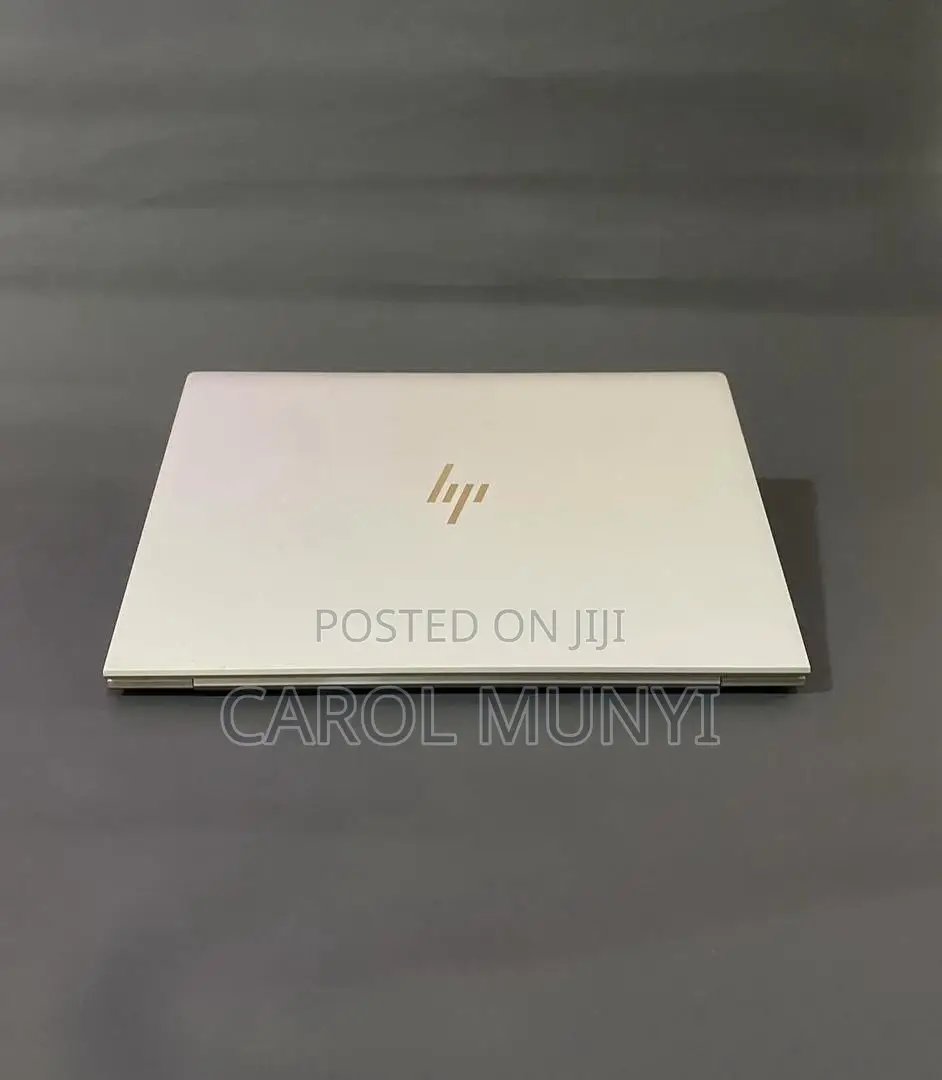 New Laptop HP EliteBook 845 G7 8GB AMD Ryzen 5 SSD 256GB