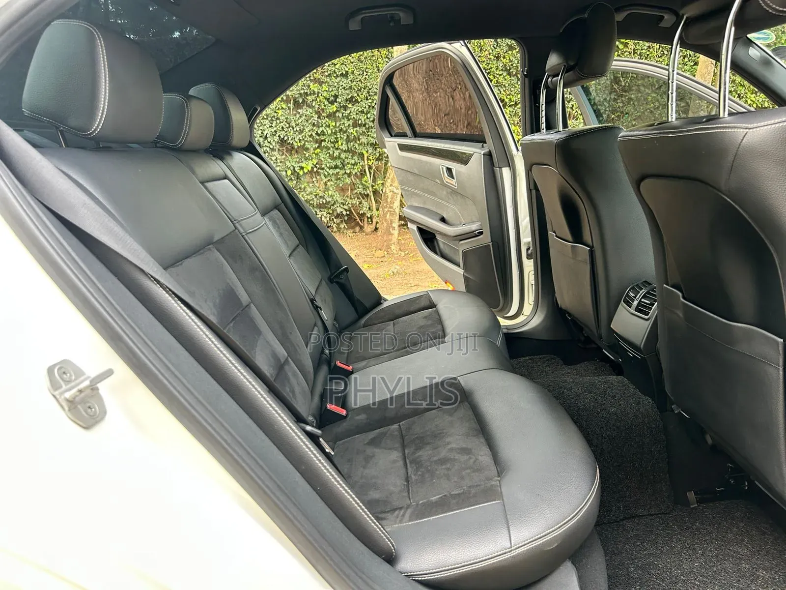 Mercedes-Benz E250 2016 White