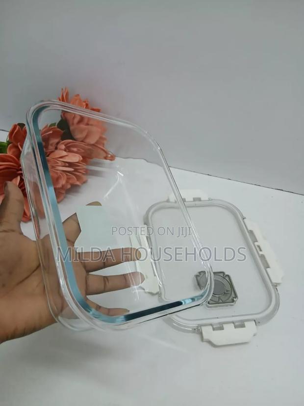 Airtight Borosilicate Glass Storage/ Snack Box. - thumbnail 2