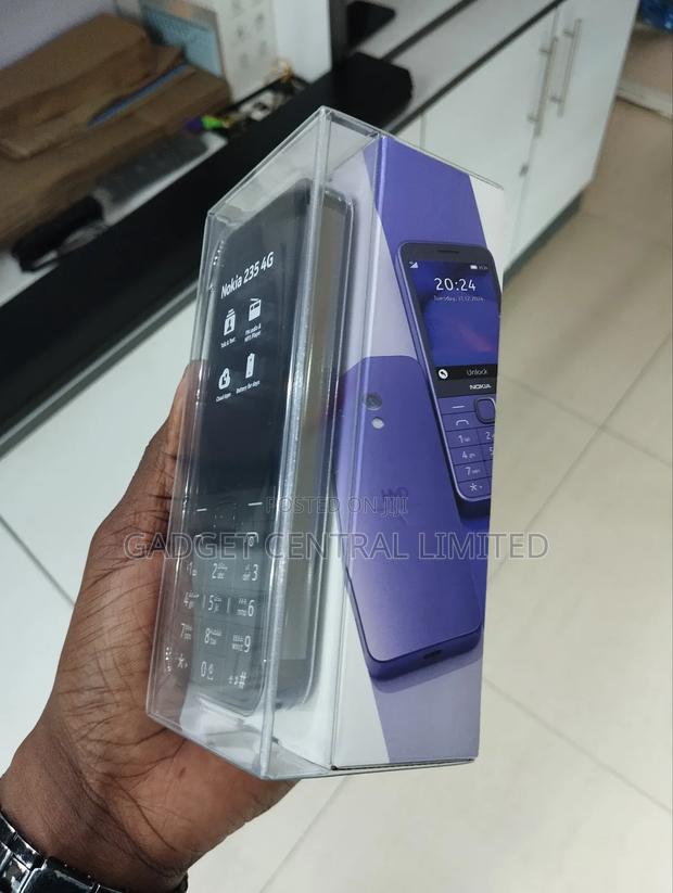 New Nokia 235 4G (2024) Black - thumbnail 3