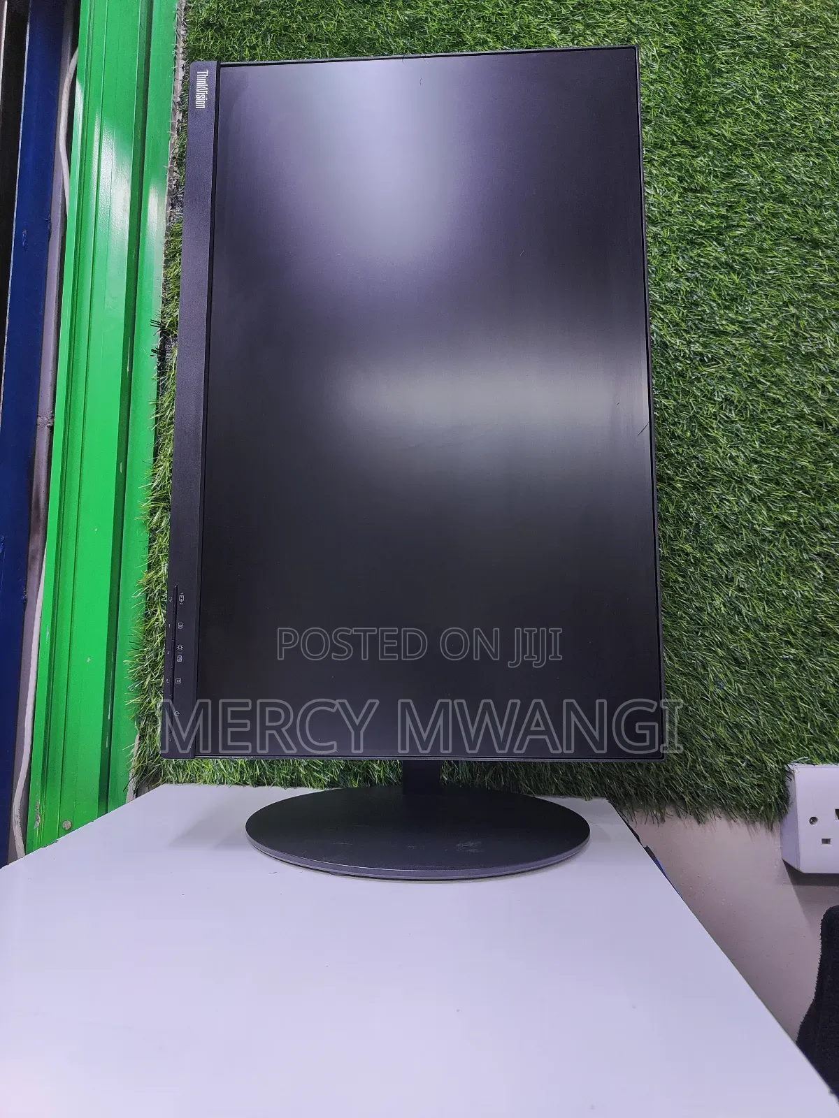 Lenovo Thinkvision T23d Edge to Edge Monitor