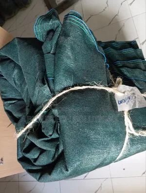 Dark Green 90% Privacy Fence Mesh