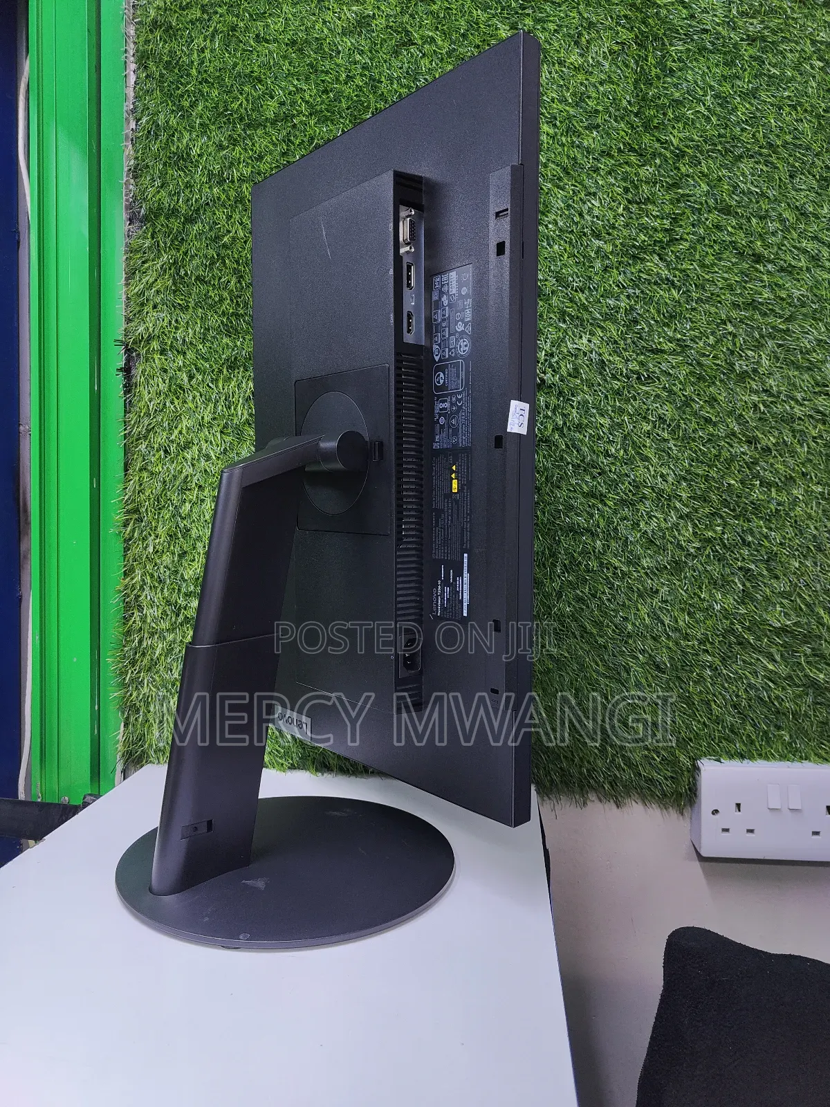 Lenovo Thinkvision T23d Edge to Edge Monitor