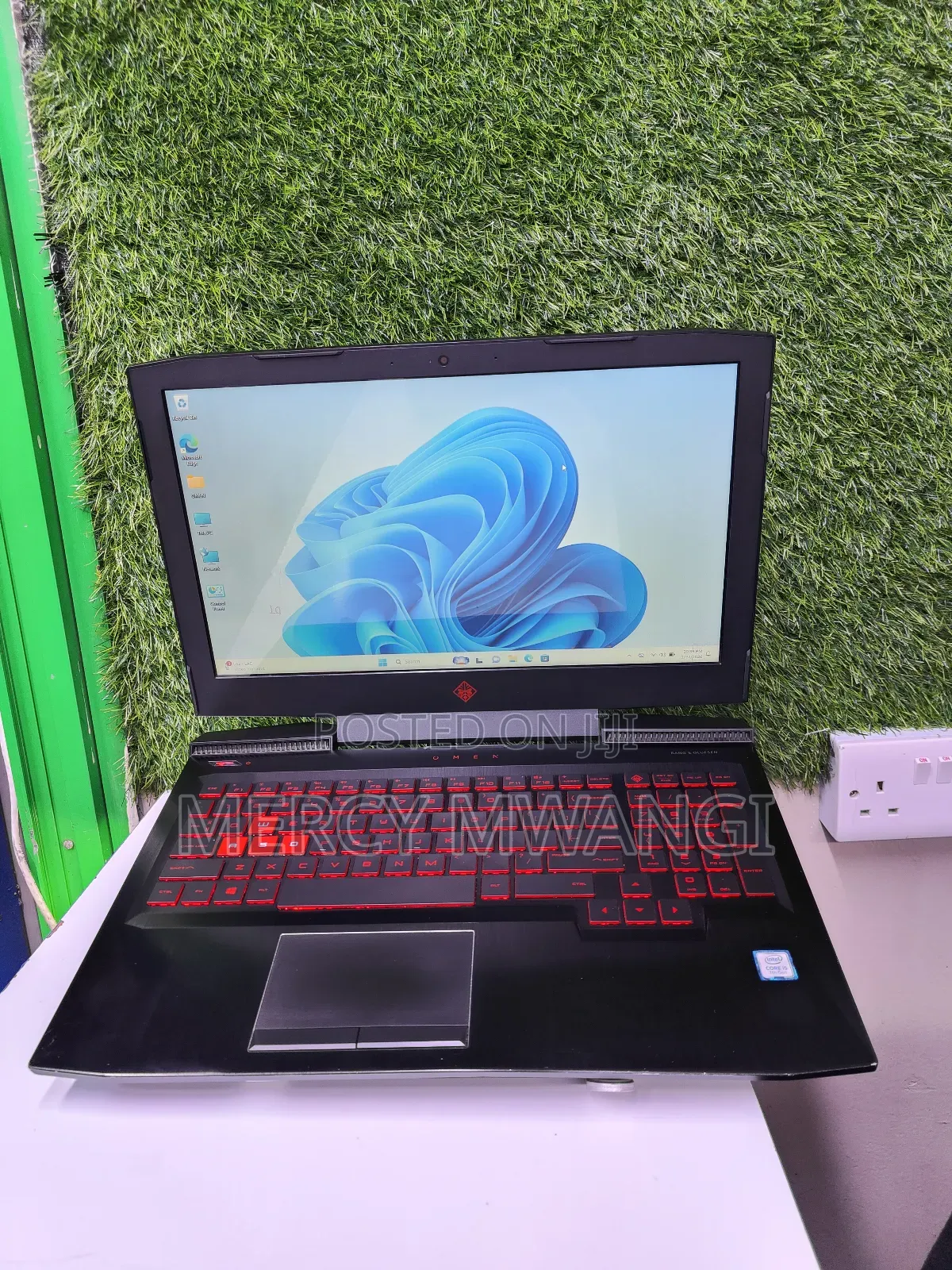 Laptop HP Omen 15 16GB Intel Core i5 HDD+SSD 1T