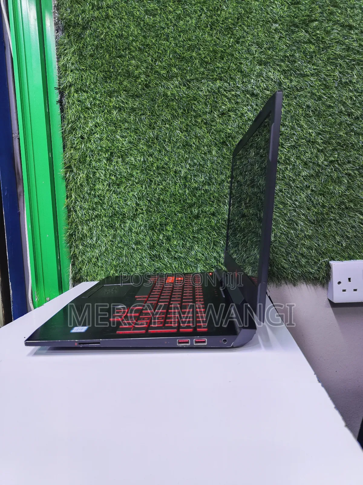 Laptop HP Omen 15 16GB Intel Core i5 HDD+SSD 1T