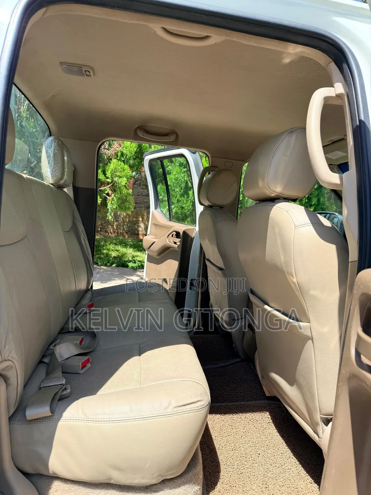 Nissan Navara 2015 White