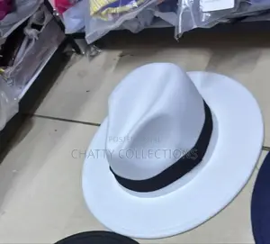 White Unisex Wide Brim Fedora Hats With Black Ribbon