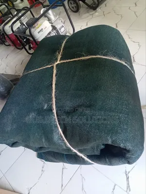 Dark Green Privacy Mesh Roll 90%