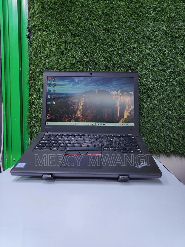 Laptop Lenovo ThinkPad X260 8GB Intel Core i5 SSD 256GB