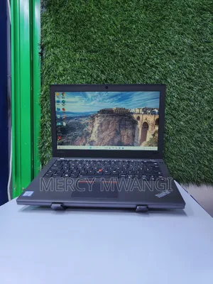 Laptop Lenovo ThinkPad X260 8GB Intel Core i5 SSD 256GB