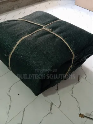 Dark Green 90% Windbreak Privacy Net