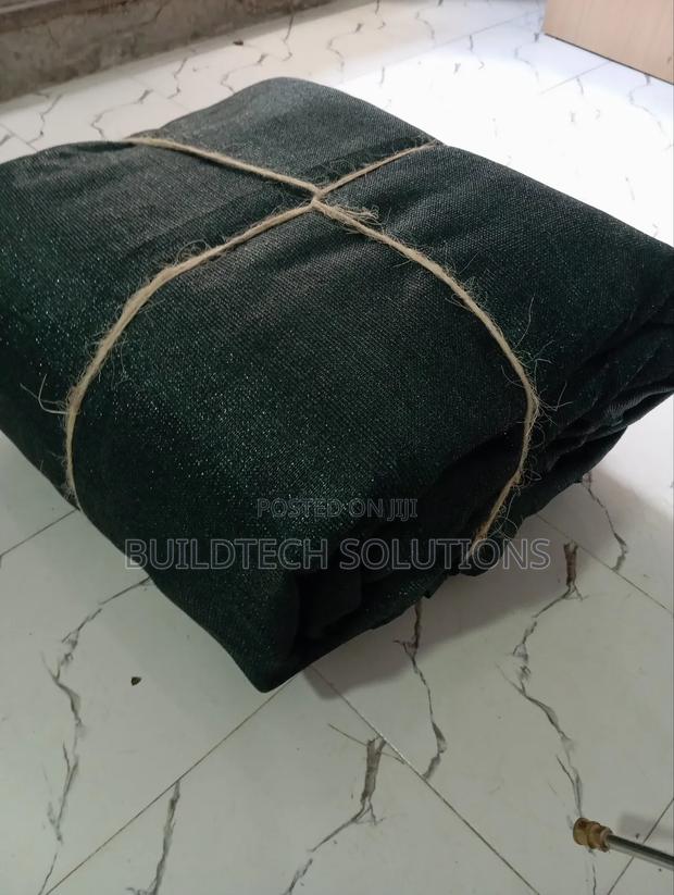 Dark Green 90% Windbreak Privacy Net - thumbnail 2