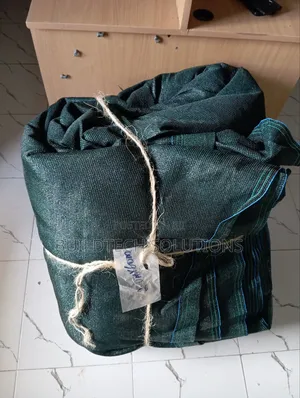 Affordable 90% Dark Green Privacy Mesh