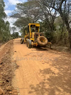 Grader Available for Hire