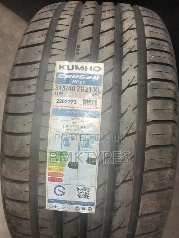 315/40-21 Kumho Tyre