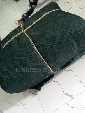 Dark Green 90% Shade Fence for Homes Sites