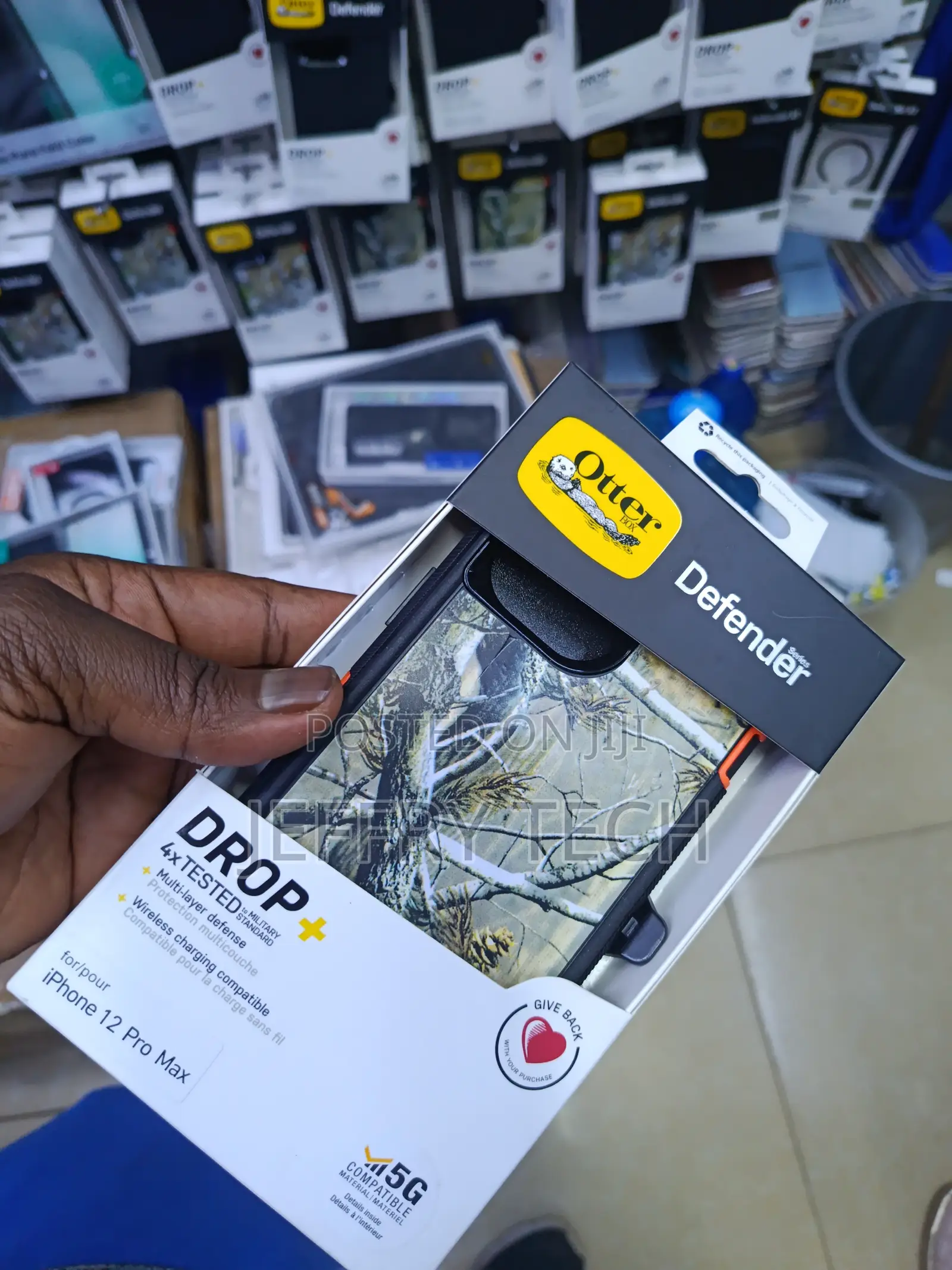 Azlio Otterbox Defender iPhone 12 Pro Max in a Camouflage Design Case