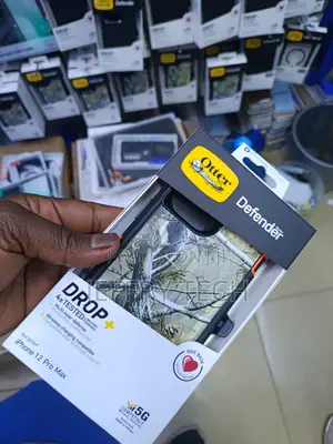 Azlio Otterbox Defender iPhone 12 Pro Max in a Camouflage Design Case