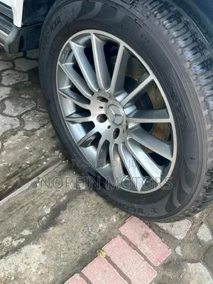 Mercedes-Benz G-Class 2019 Pearl