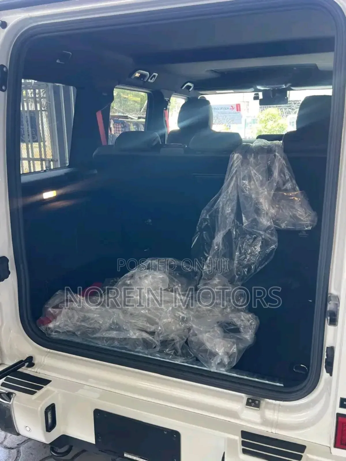 Mercedes-Benz G-Class 2019 Pearl