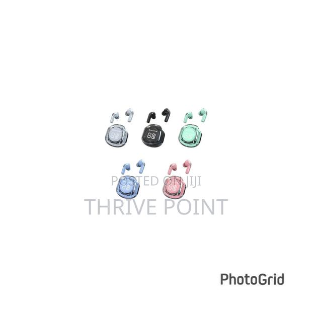 *Transparent Ultra Pods - main view