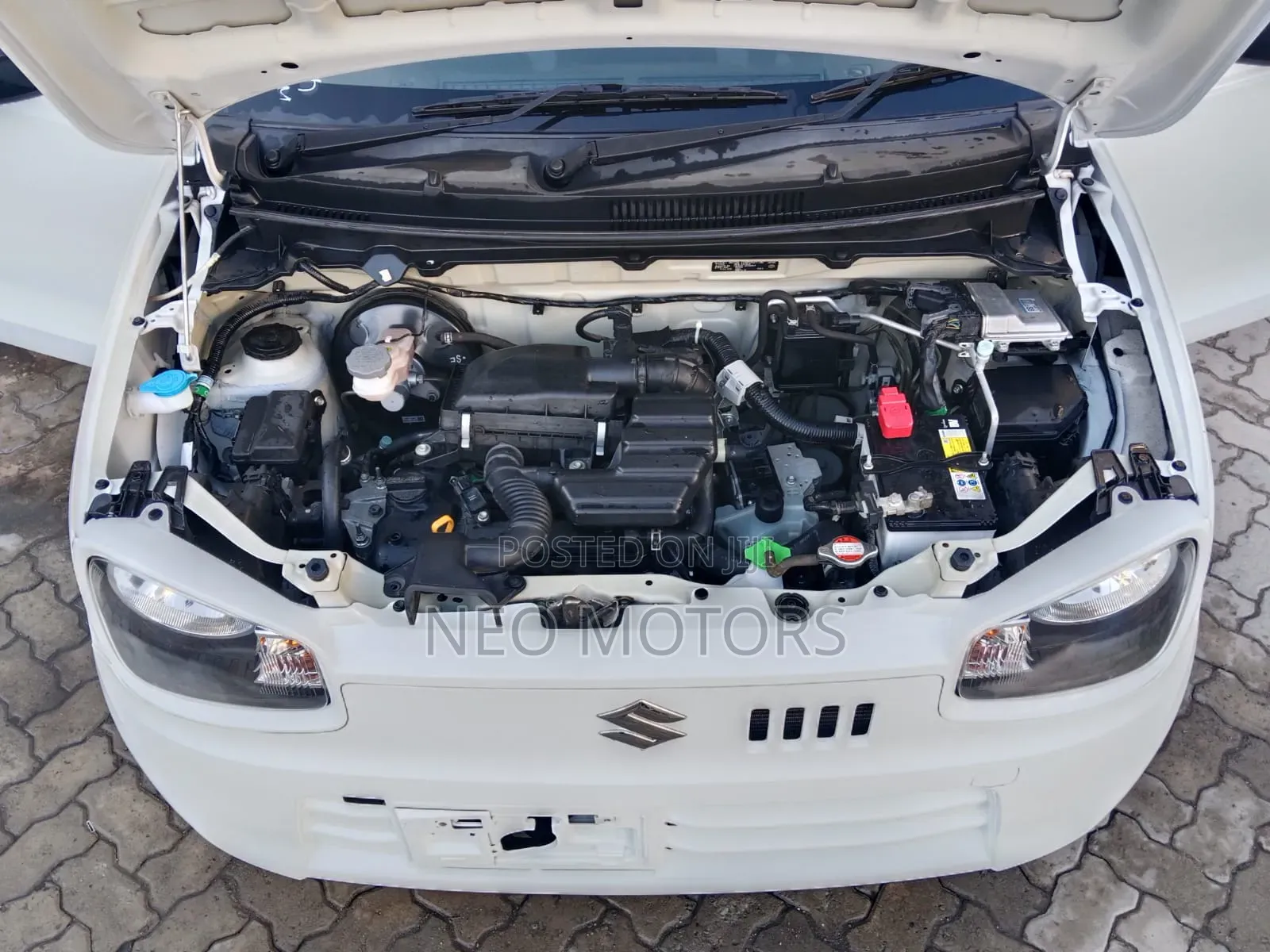 Suzuki Address 2020 White
