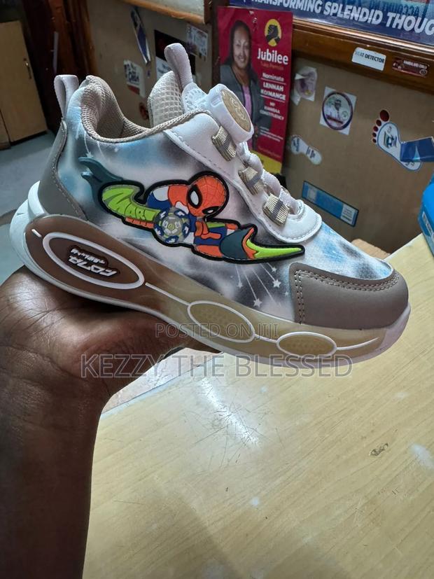 Kids Sneakers - thumbnail 8