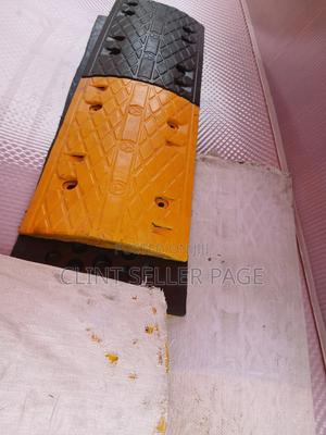 Traffic Rubber Speed Bumps - thumbnail 2