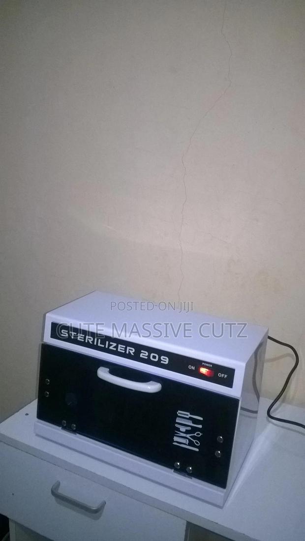 Uv Sterilizer - thumbnail 2