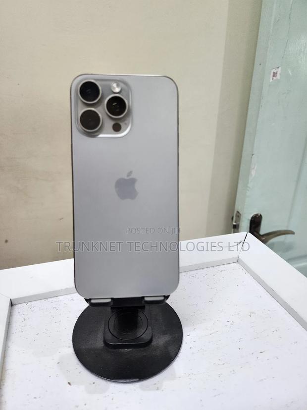 Apple iPhone 16 Pro Max 512 GB Gray