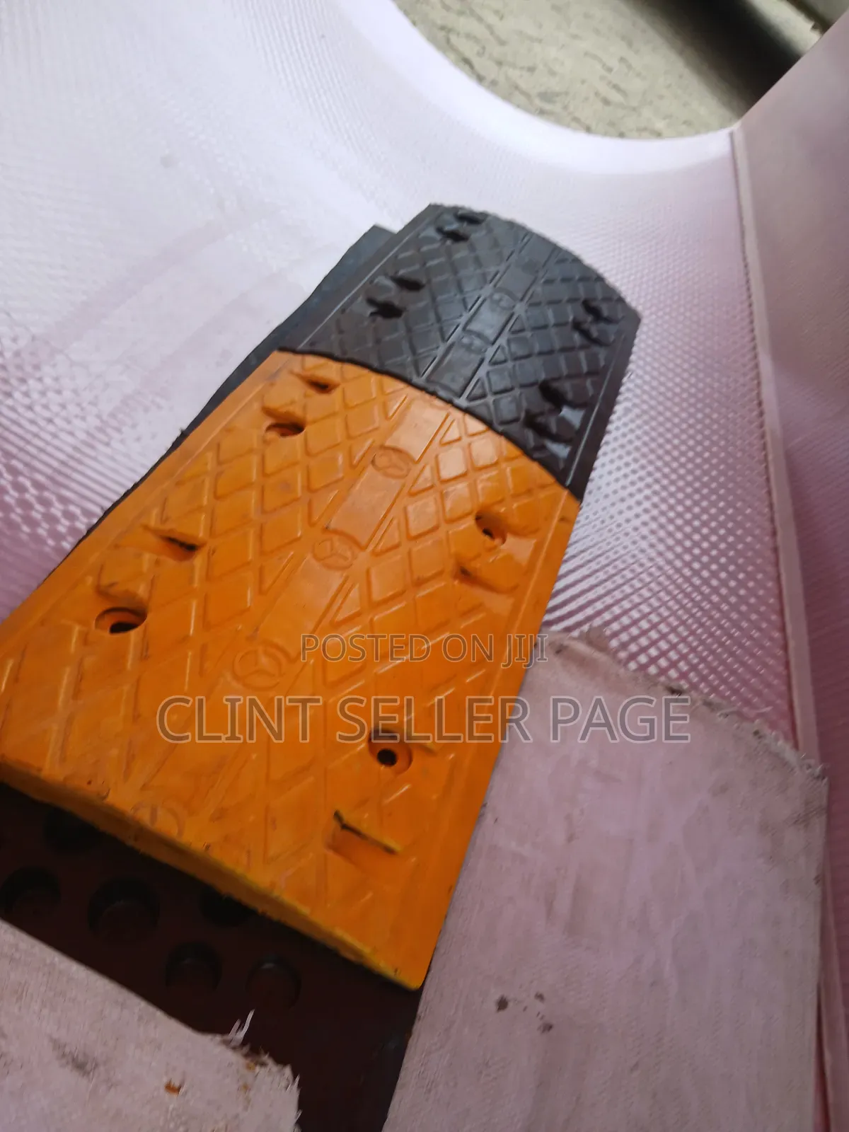 Speed Breakers / Rubber Speed Bumps
