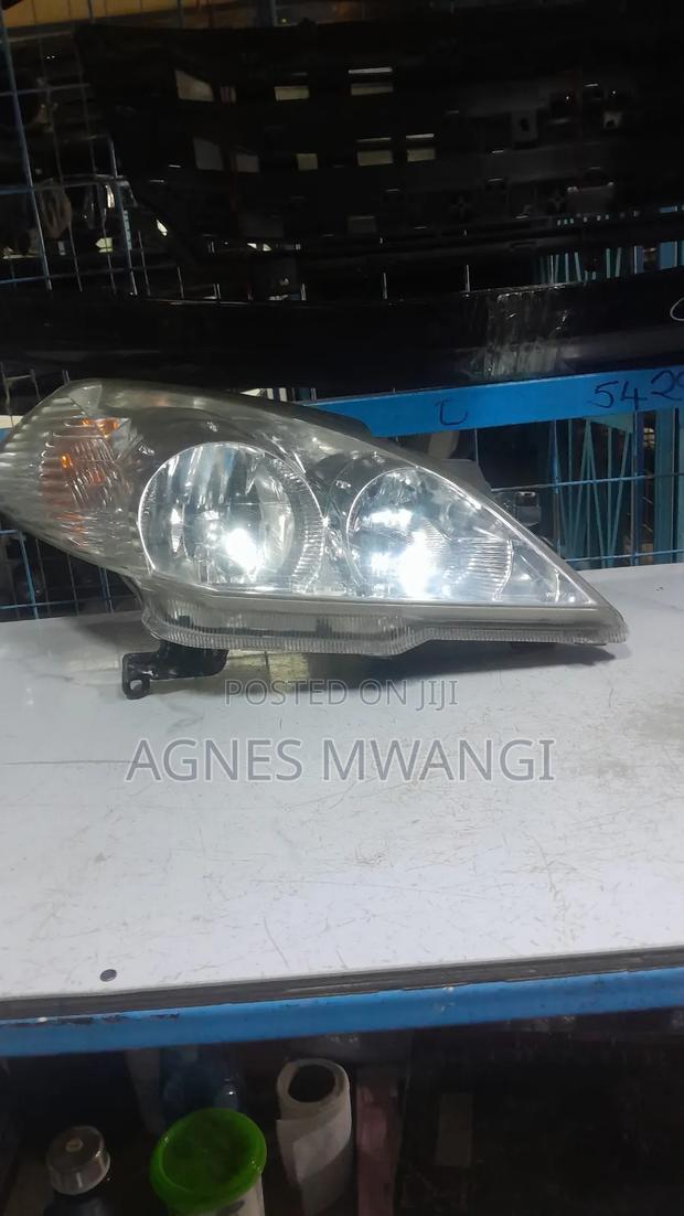 Y11 Headlight Non Xenon