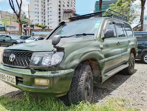 Toyota Land Cruiser 1998 Green